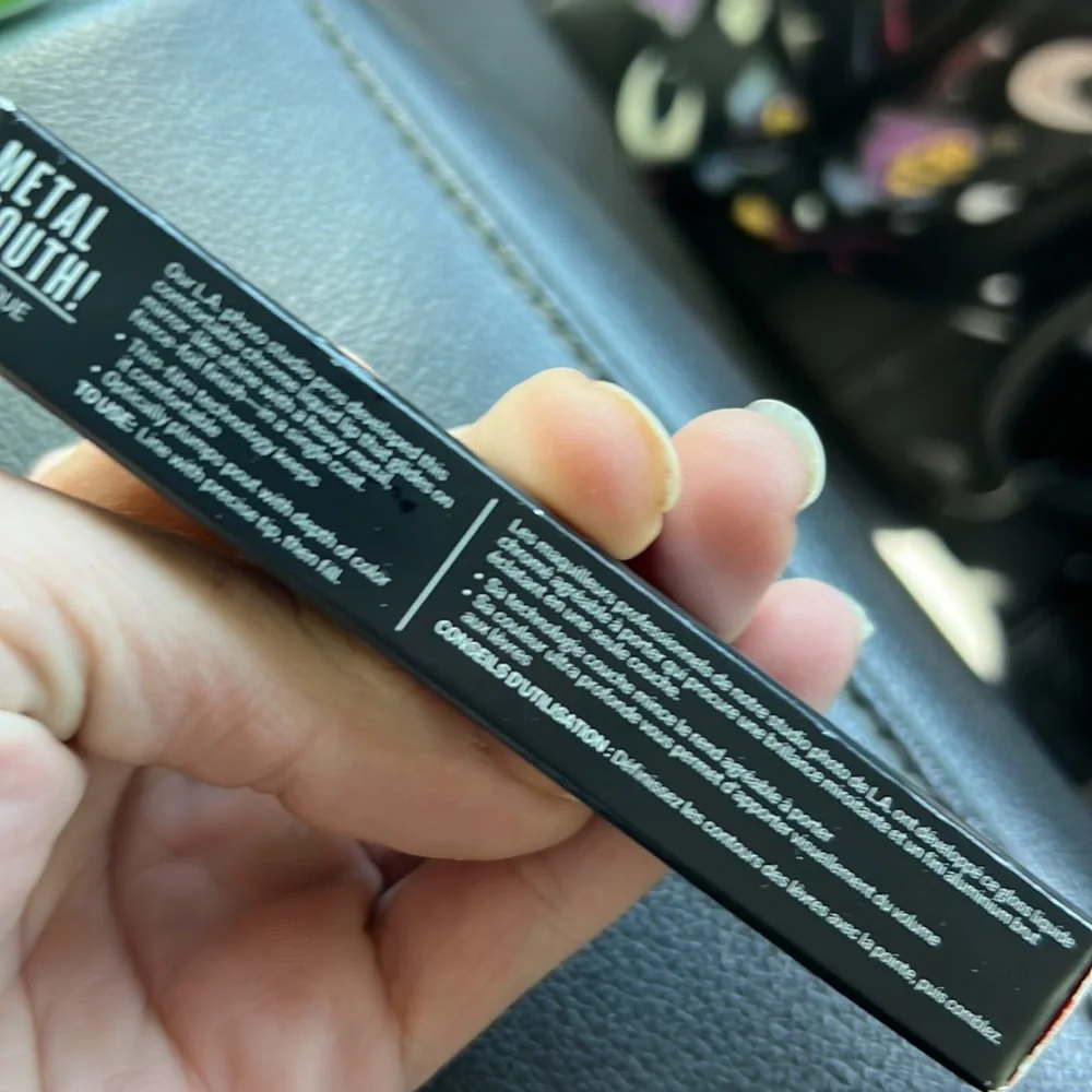 ♣️👁Host Pick Smashbox Space Case Liquid Metal Lipstick